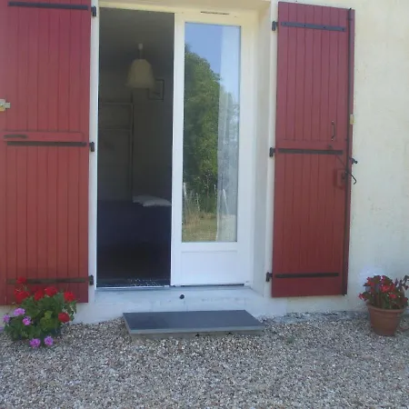 Les De Beauviel Pensión Saint-Jean-dʼEyraud